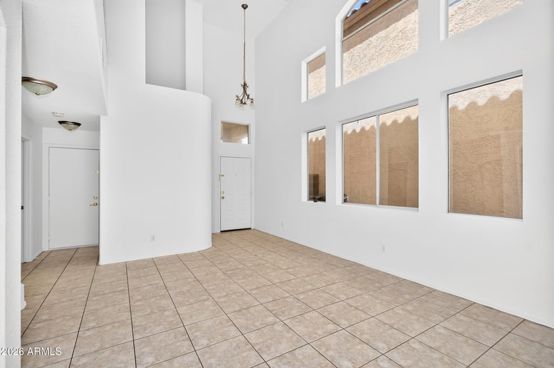4921 W Behrend Dr, Glendale, AZ 85308