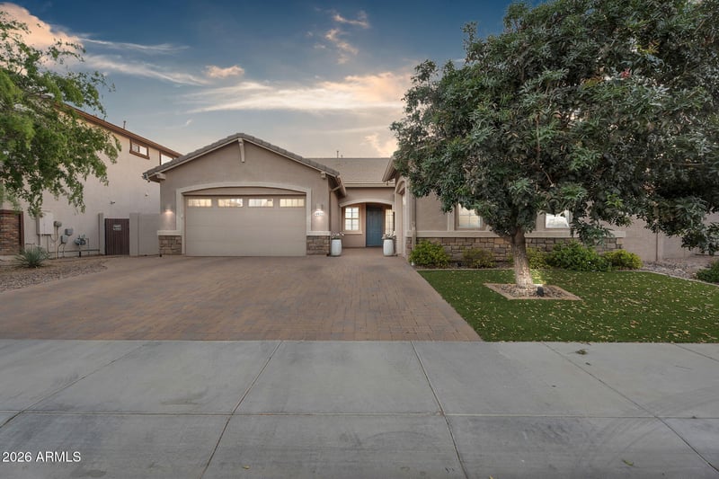 4922 S Leisure Way, Gilbert, AZ 85298