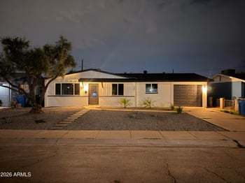 4923 Cypress St, Phoenix, AZ 85035