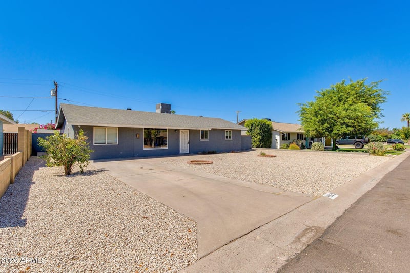 4923 E Palm Ln, Phoenix, AZ 85008