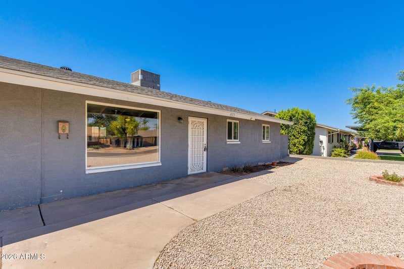 4923 E Palm Ln, Phoenix, AZ 85008