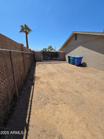 4924 Catalina Dr, Phoenix, AZ 85031