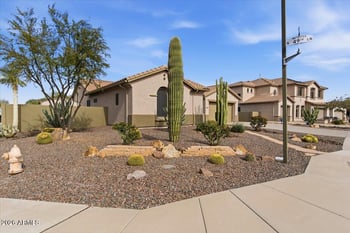 4924 Silva Dr, New River, AZ 85087