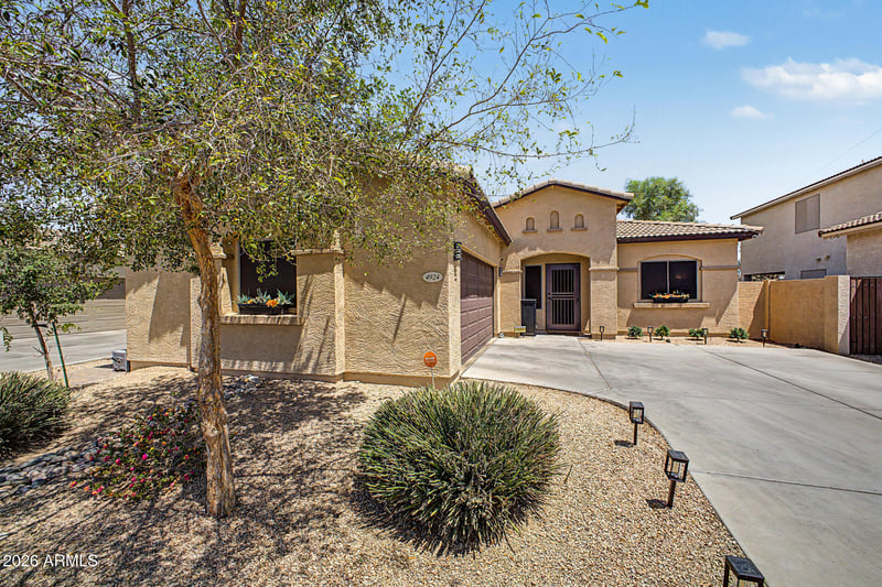 4924 W Harwell Rd, Laveen, AZ 85339