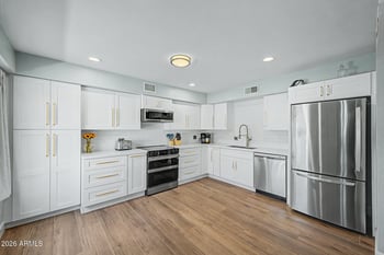 4925 73rd St #16, Scottsdale, AZ 85251