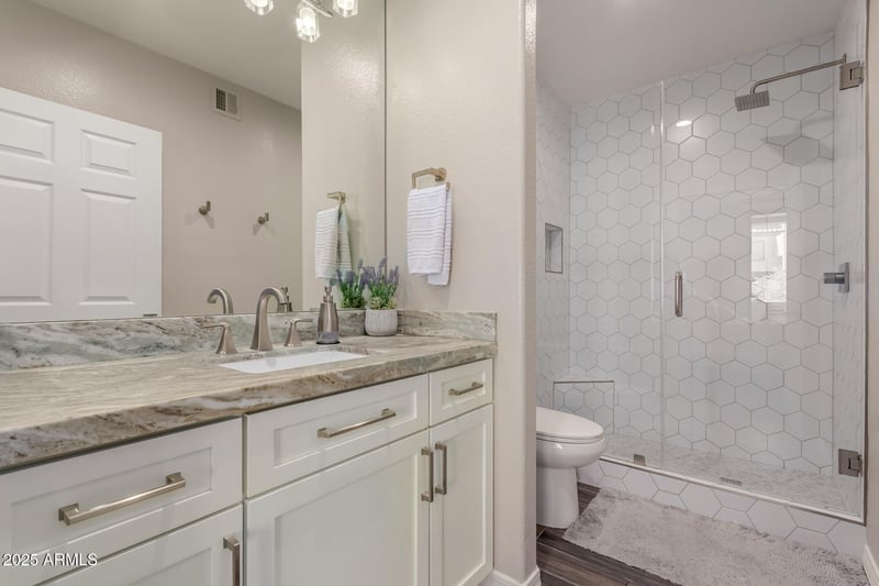 4925 Desert Cove Ave #141, Scottsdale, AZ 85254