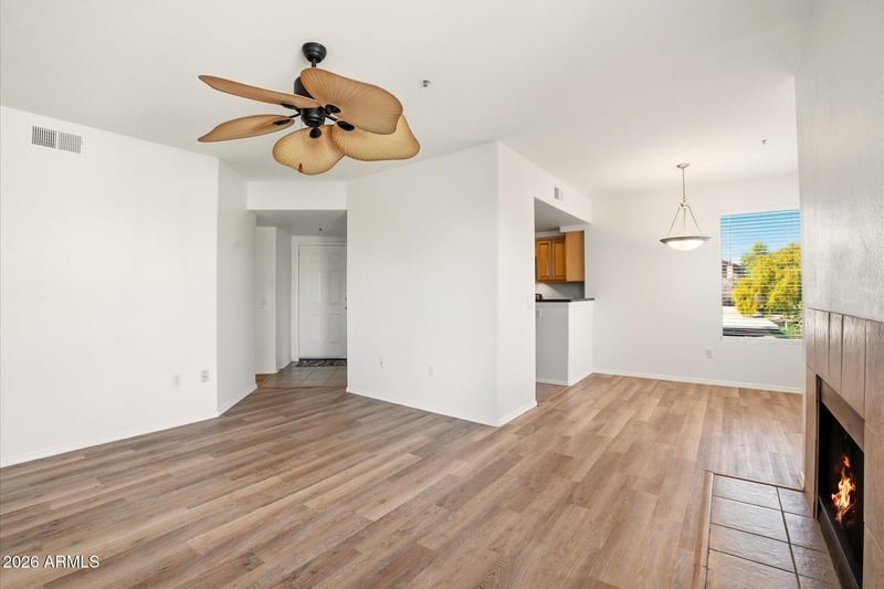 4925 Desert Cove Ave #235, Scottsdale, AZ 85254