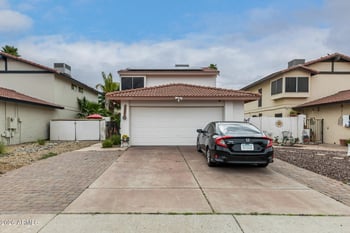 4925 Evans Dr, Glendale, AZ 85306