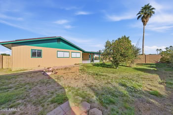 4925 Grandview Rd, Glendale, AZ 85306