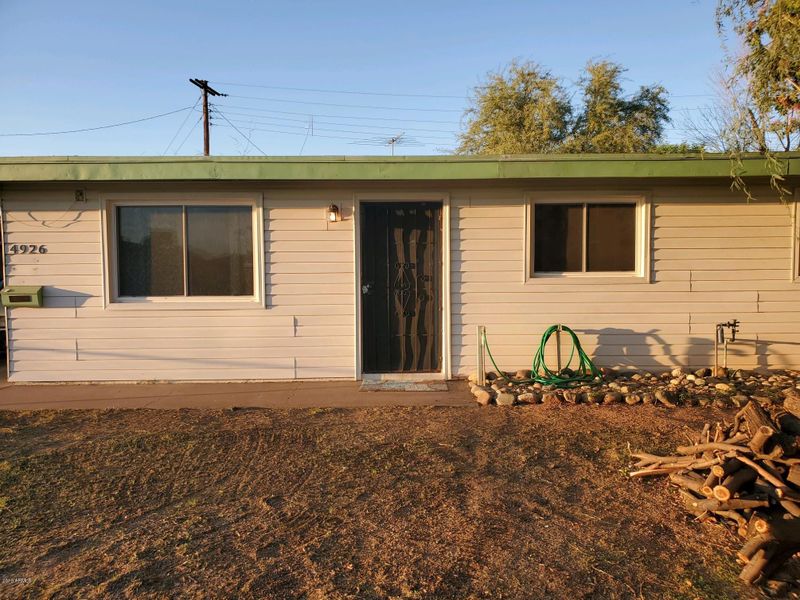 4926 W Clarendon Ave, Phoenix, AZ 85031