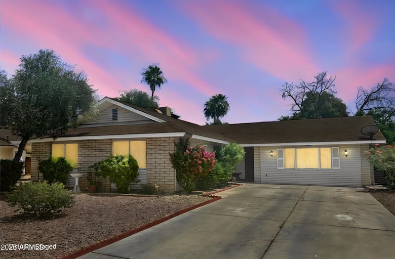 4926 W Joyce Cir, Glendale, AZ 85308