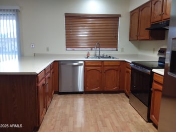 4927 Villa Maria Dr, Glendale, AZ 85308