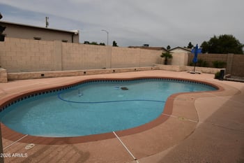 4928 Villa Maria Dr, Glendale, AZ 85308