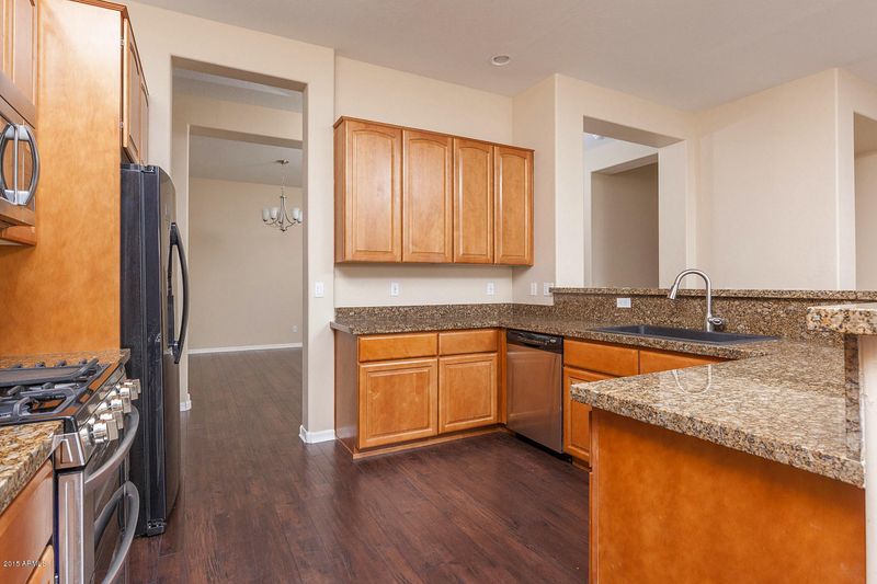 4929 E Gleneagle Dr, Chandler, AZ 85249