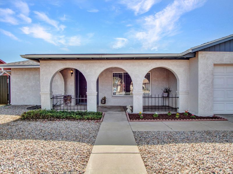 4929 W Christy Dr, Glendale, AZ 85304