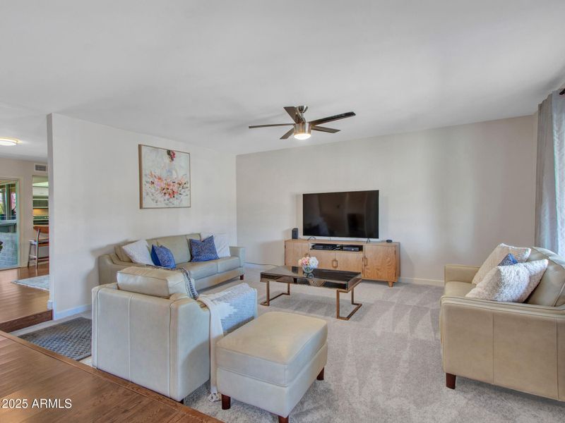 4929 W Christy Dr, Glendale, AZ 85304