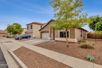 4931 Desert Dr, Laveen, AZ 85339
