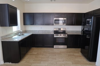4931 Sunstone Dr, San Tan Valley, AZ 85143