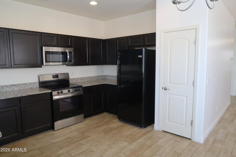 4931 Sunstone Dr, San Tan Valley, AZ 85143