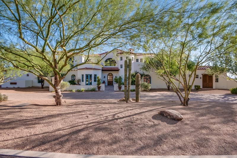 4931 E White Gates Dr, Phoenix, AZ 85018