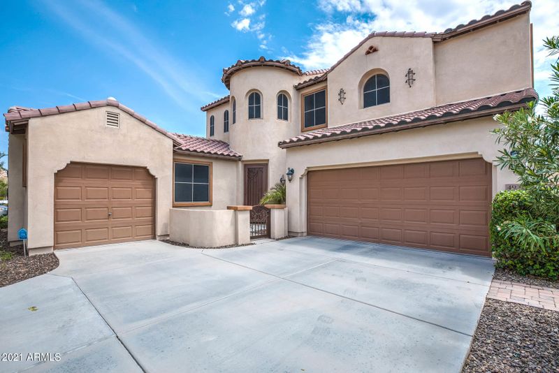 4931 S White Pl, Chandler, AZ 85249