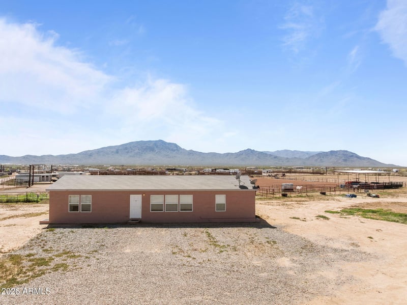 49316 N 528th Ave, Aguila, AZ 85320