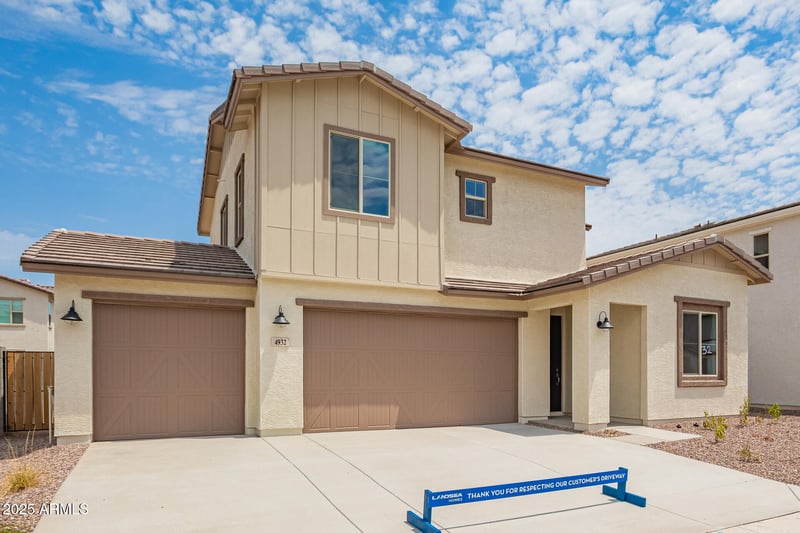 4932 Cheryl Dr, Glendale, AZ 85302