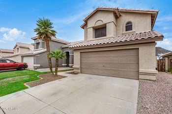 4932 Oraibi Dr, Glendale, AZ 85308