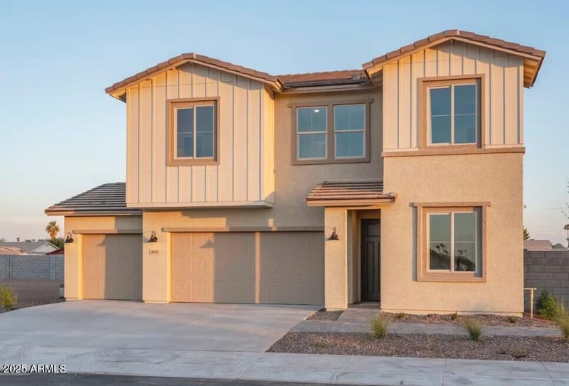 4933 Cheryl Dr, Glendale, AZ 85302