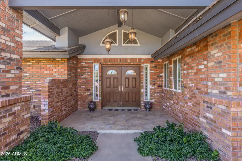 4933 Fallen Leaf Ln, Glendale, AZ 85310