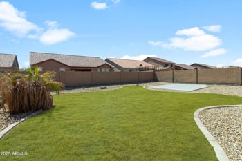 4933 Melody Ln, Laveen, AZ 85339