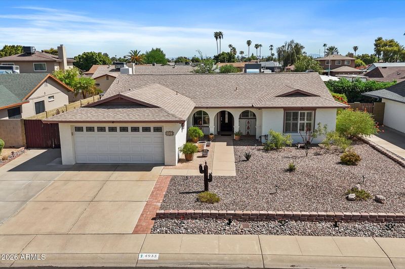4933 W Onyx Ave, Glendale, AZ 85302