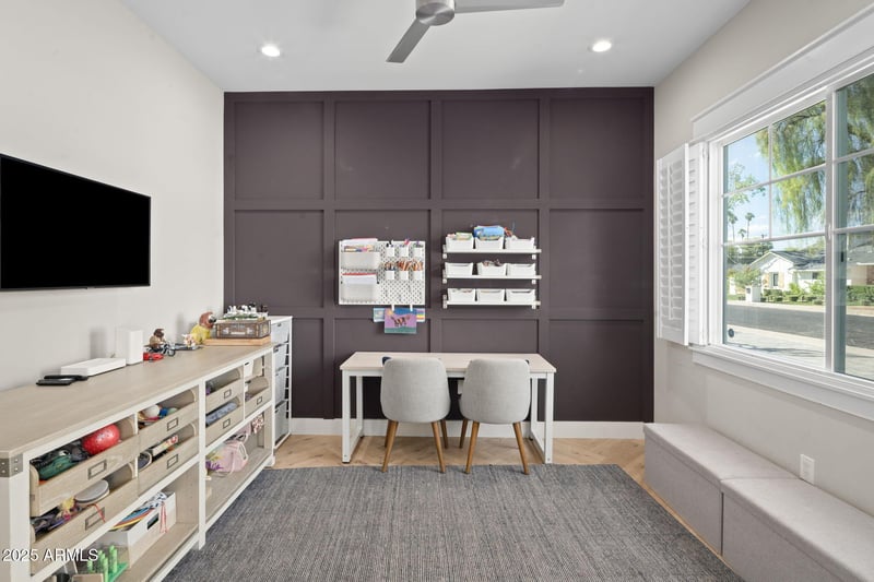 4933 Whitton Ave, Phoenix, AZ 85018