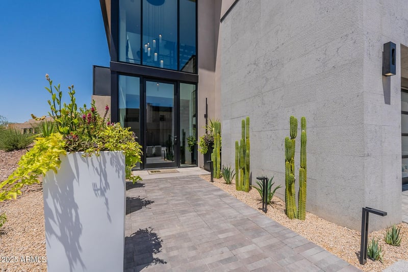 4934 Ascent Dr, Scottsdale, AZ 85251