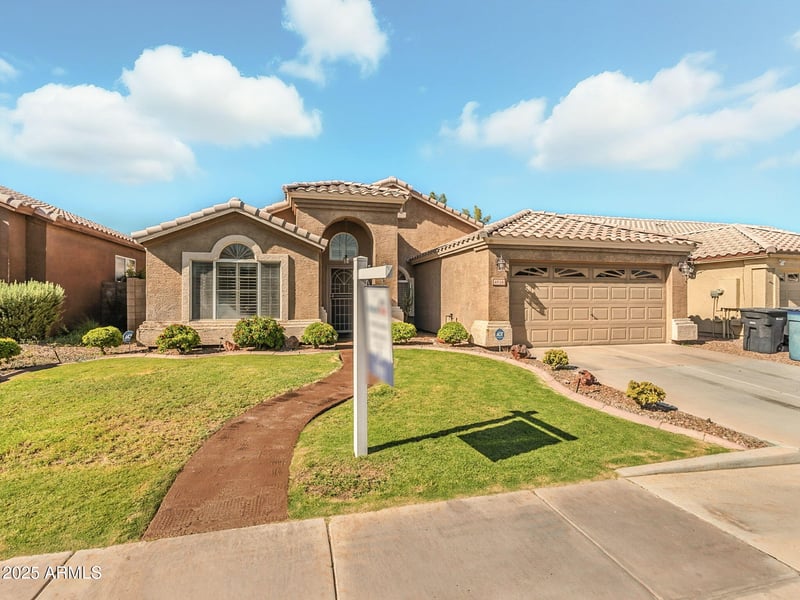 4934 Buffalo St, Chandler, AZ 85226