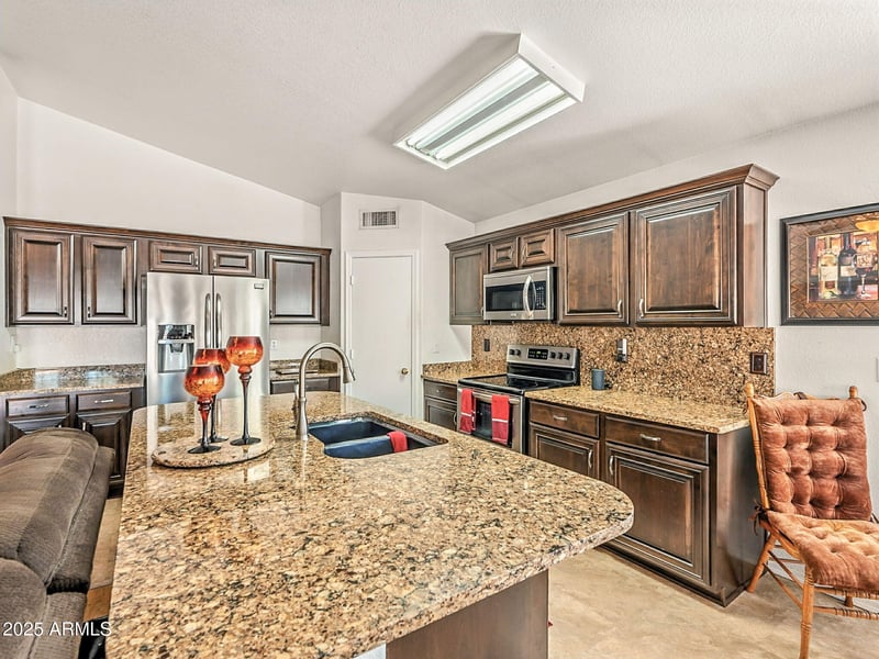 4934 Buffalo St, Chandler, AZ 85226