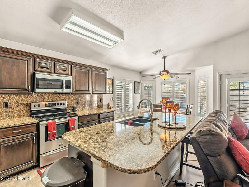 4934 Buffalo St, Chandler, AZ 85226