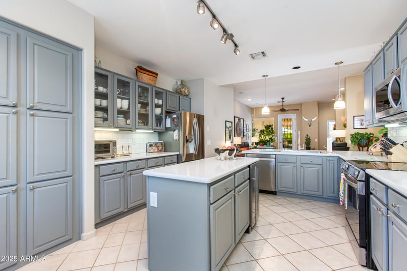 4937 Villa Theresa Dr, Scottsdale, AZ 85254