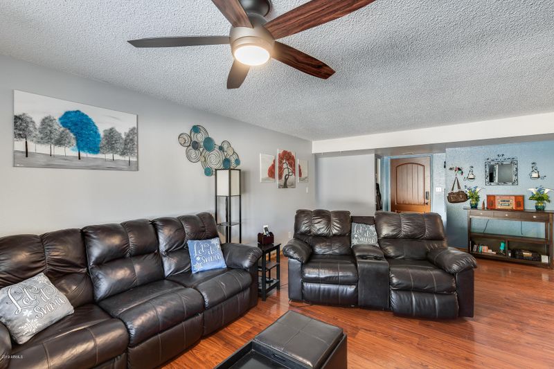 4937 W Joyce Cir, Glendale, AZ 85308