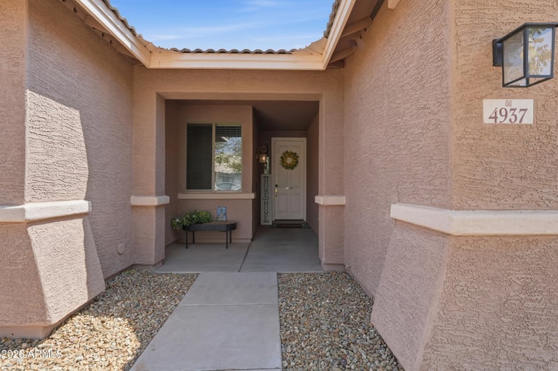 4937 W Melody Ln, Laveen, AZ 85339