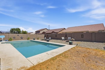 4937 W Melody Ln, Laveen, AZ 85339