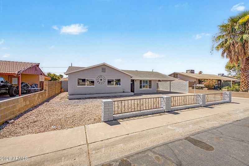 4937 W Sierra Vista Dr, Glendale, AZ 85301