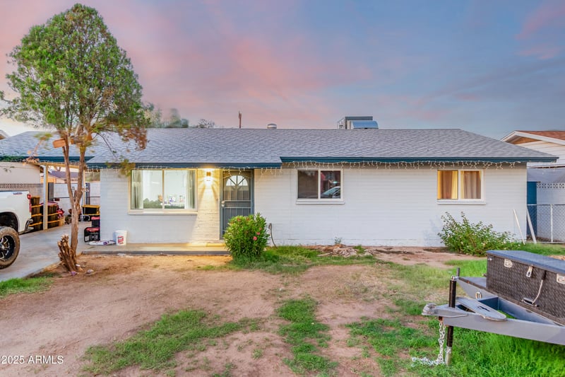 4938 Mclellan Rd, Glendale, AZ 85301