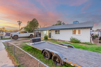 4938 Mclellan Rd, Glendale, AZ 85301