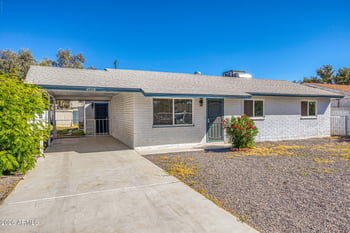 4938 Mclellan Rd, Glendale, AZ 85301
