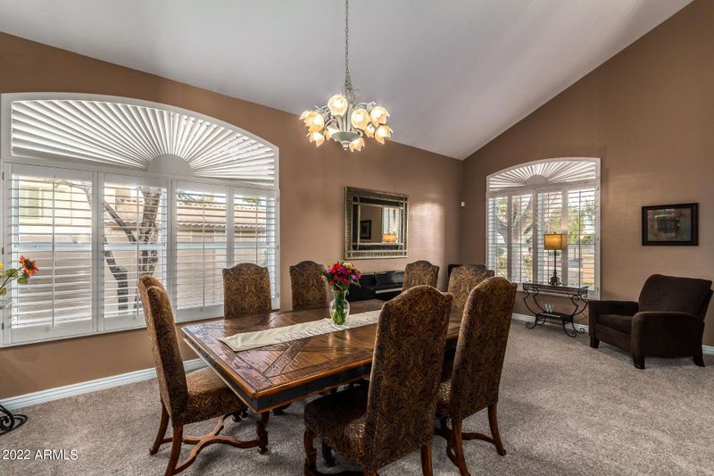 4938 W Saddlehorn Rd, Phoenix, AZ 85083