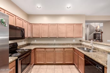4939 Harwell Rd, Laveen, AZ 85339