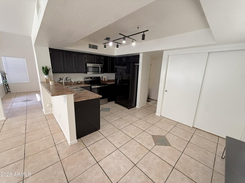 4939 W Tonto Rd, Glendale, AZ 85308
