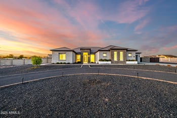 494 Haxtun St, San Tan Valley, AZ 85143