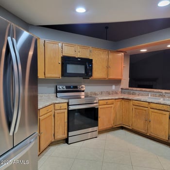 4940 Hobart St, Mesa, AZ 85205